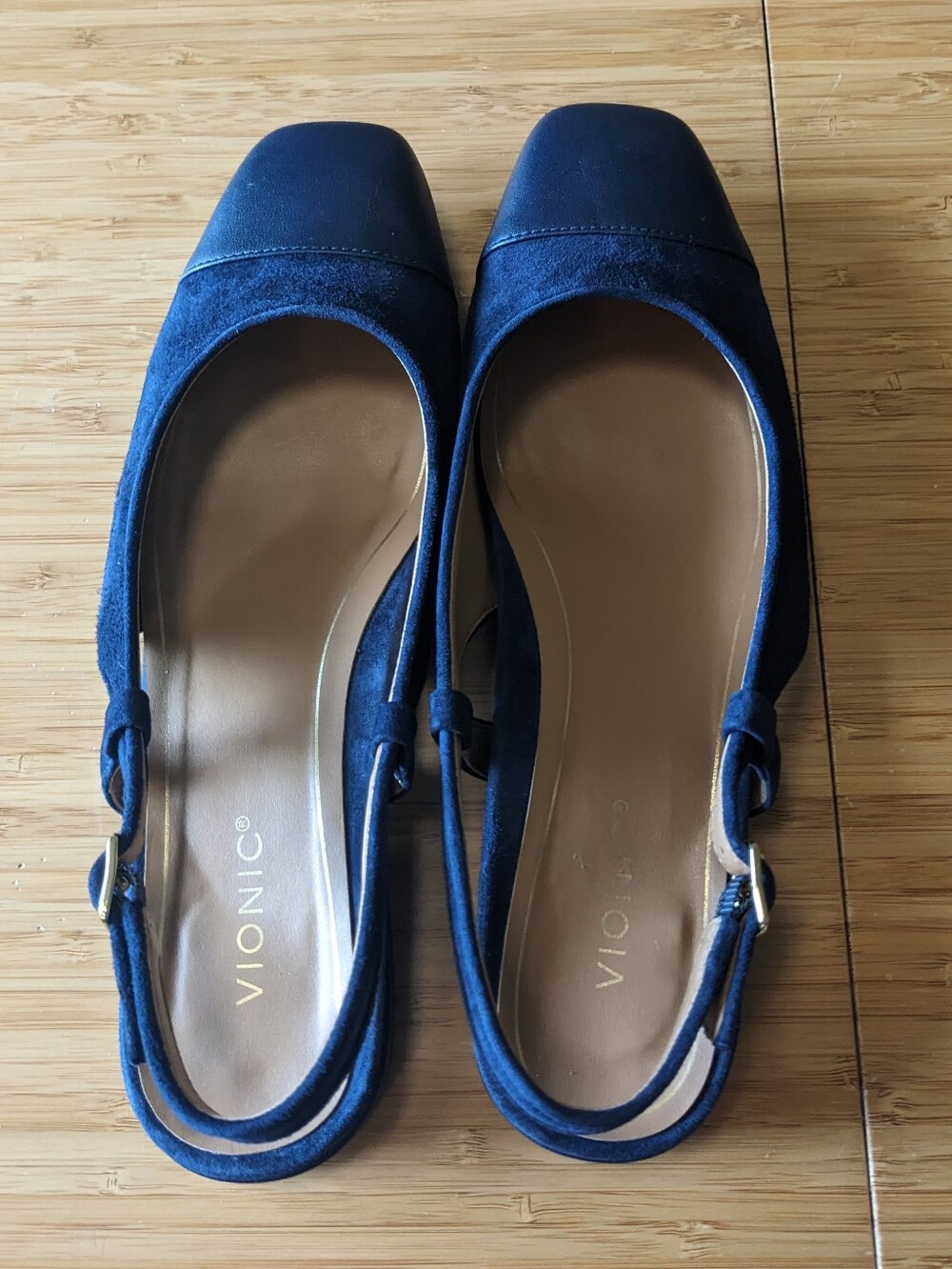 Vionic Petaluma Slingback Flat Sz 8 Blue Suede Cap-toe Classic Style + Comfort - Picture 3 of 5